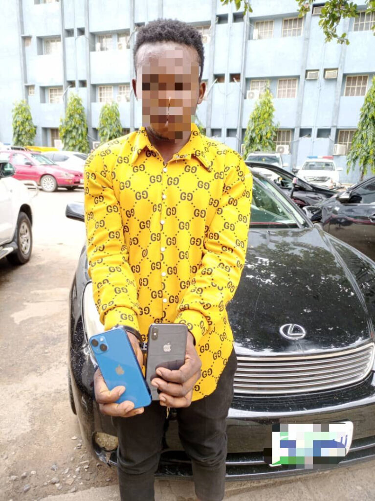 21 years old guy arrested for allegedly stealing his boss's car planning to relocate abroad (photos)