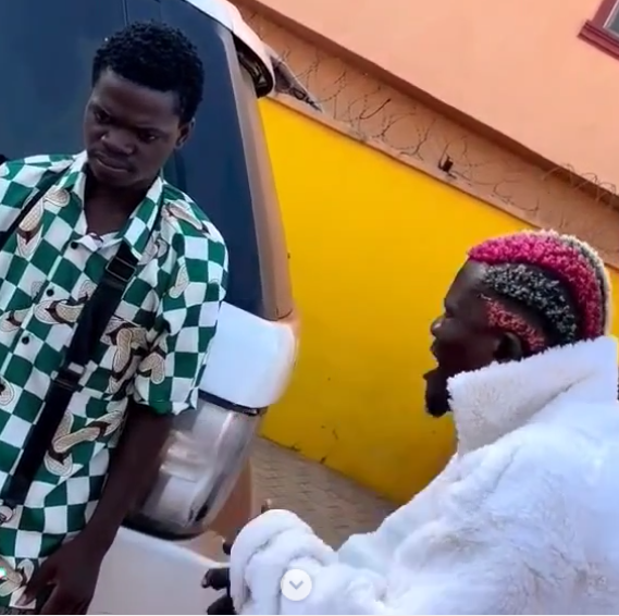 Portable Assaults His Artiste Manny Monie For using Two Music Distribution (video)