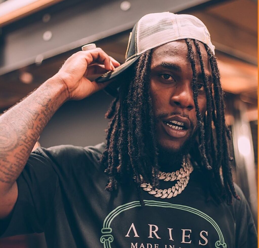 God Will Punish You: Burna Boy Laid Curses On Nigerians Fans At Lagos Concert (video)