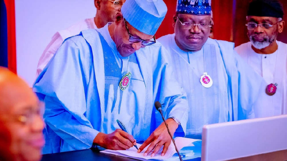 Buhari ended tenure with N77trn debt, rising inflation, low economic growth and other