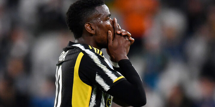 Paul Pogba Breaks Down in Tears After He Picked up an Injury