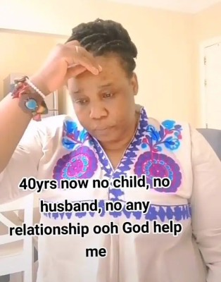 “I’m hopeless, “i Will Be 40 Next Year, No Marriage, No Child; I Always Go To Bed In Tears” — Nigerian Lady cries out (VIDEO)
