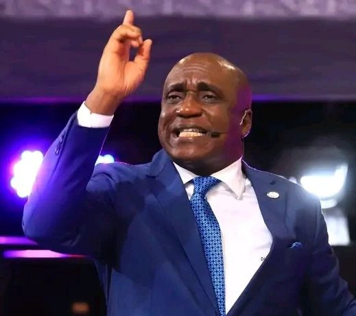 Pastor David Ibiyeomie Threatens to Fire Accountant Who Fails to Do Job Because of Bible Reading